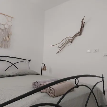 With Sea View Apartment Marzamemi