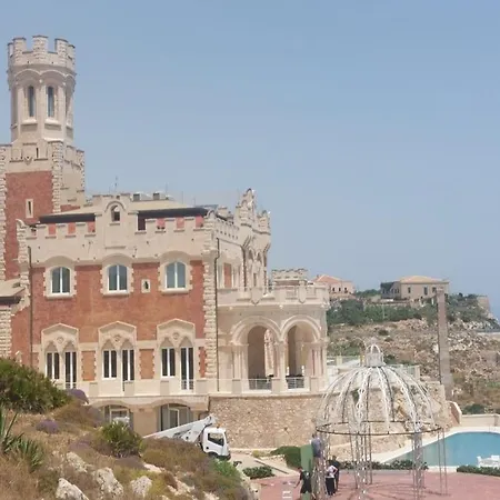 With Sea View Apartment Marzamemi