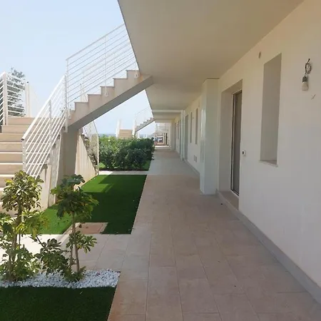 With Sea View Apartment Marzamemi